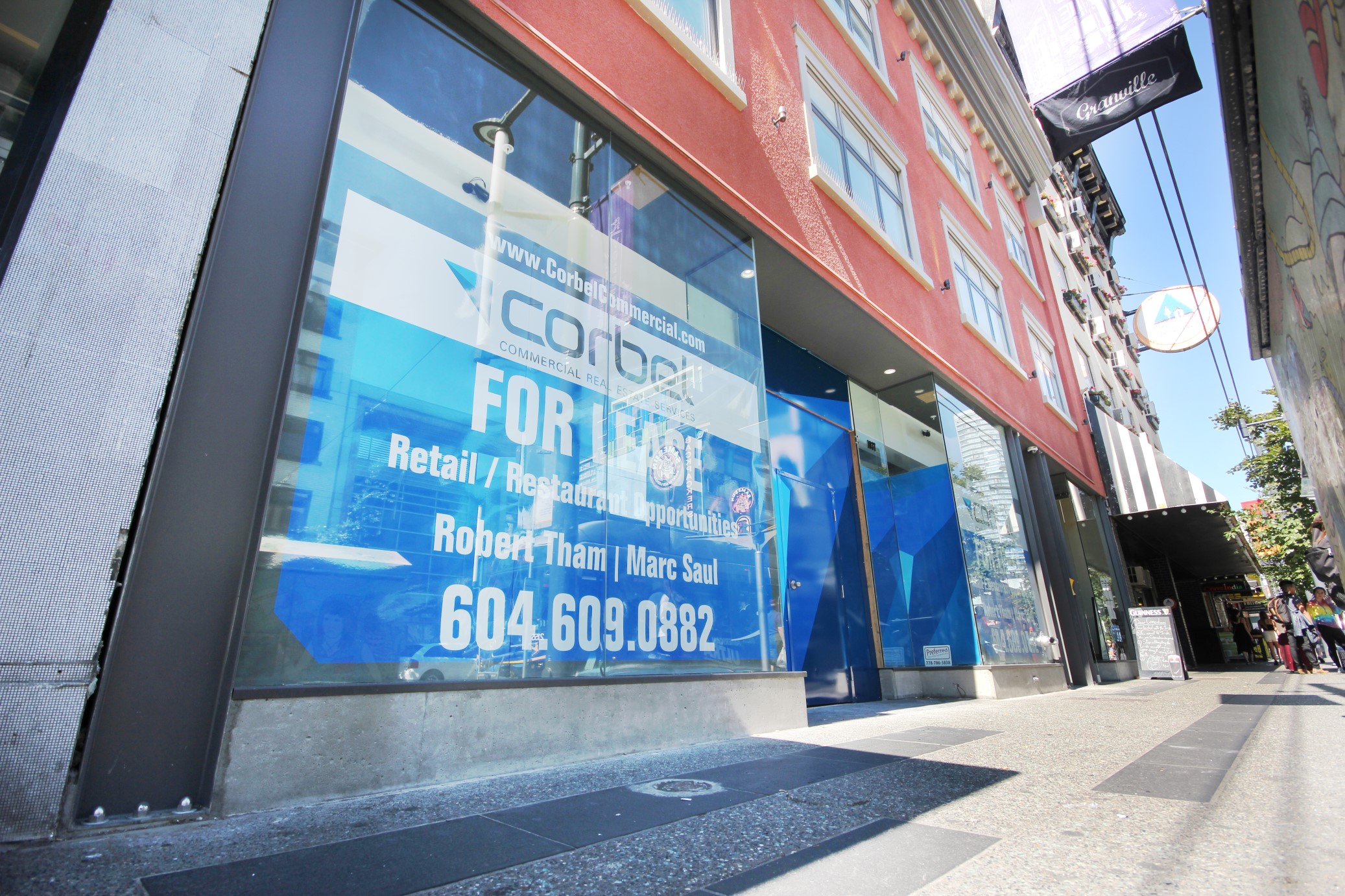 Granville St. 1033_02