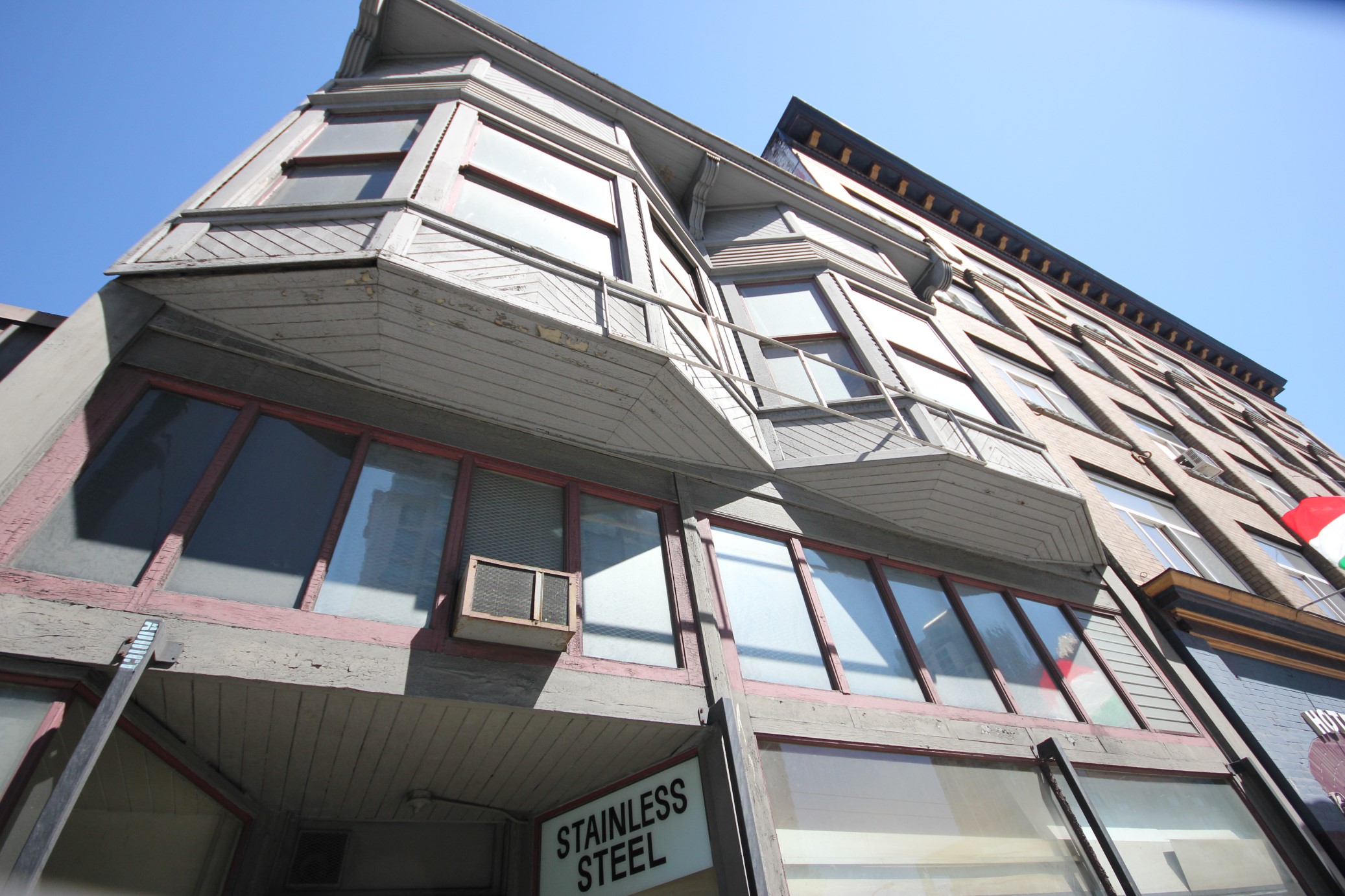 Main St. 1024_22