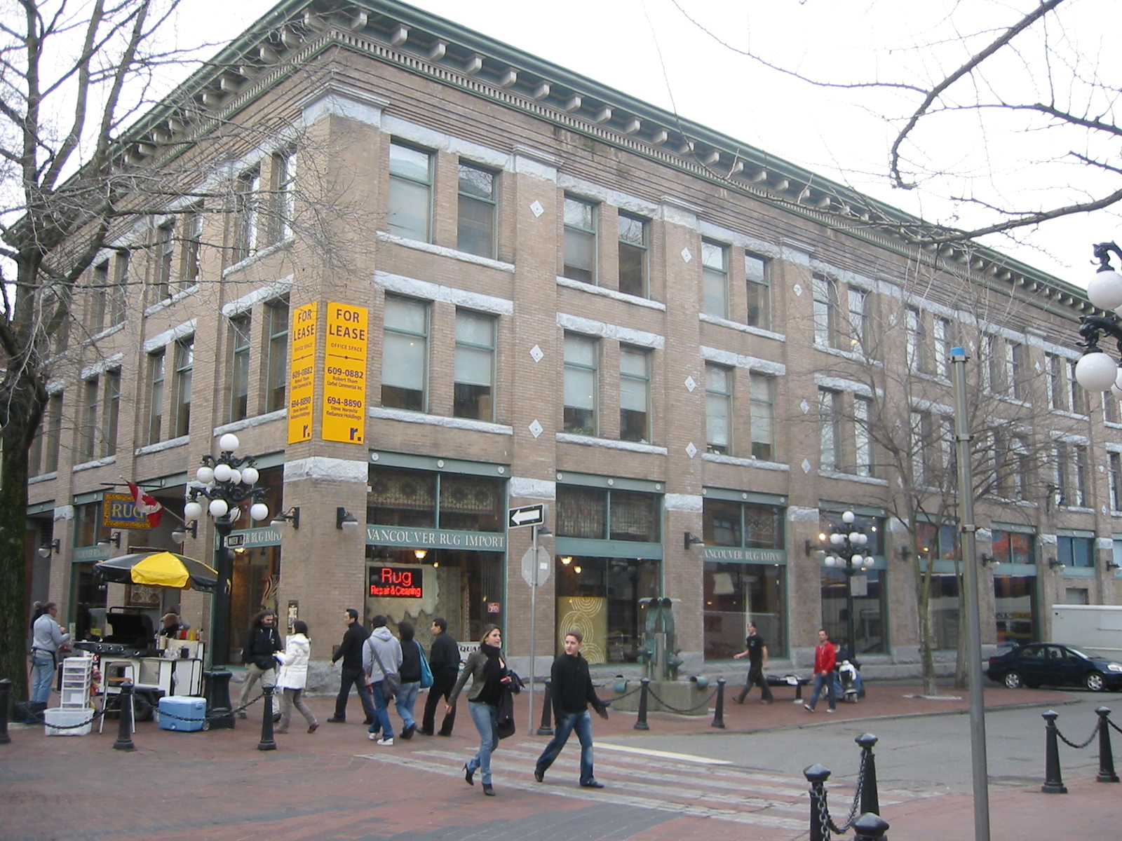 Water St. 111 007