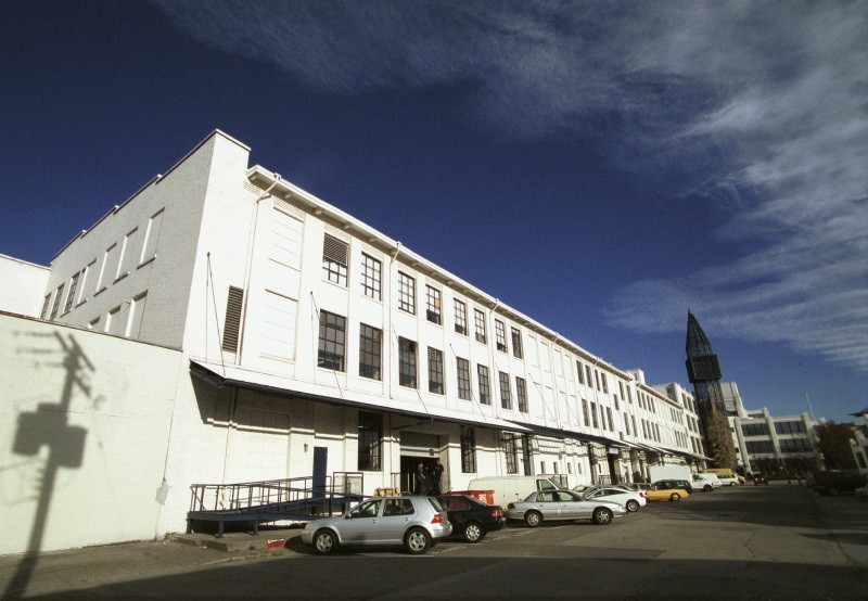 Alexander St. 611 002