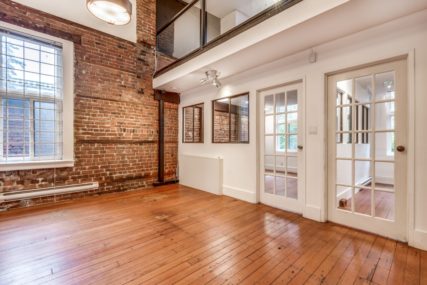 For Lease 234 Abbott Street
