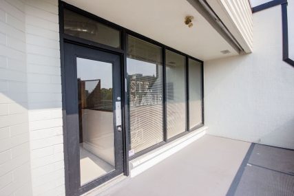 309 - 877 E Hastings Street